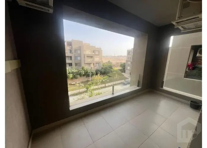 Apartment for rent in Village Gate Palm Hills room with view