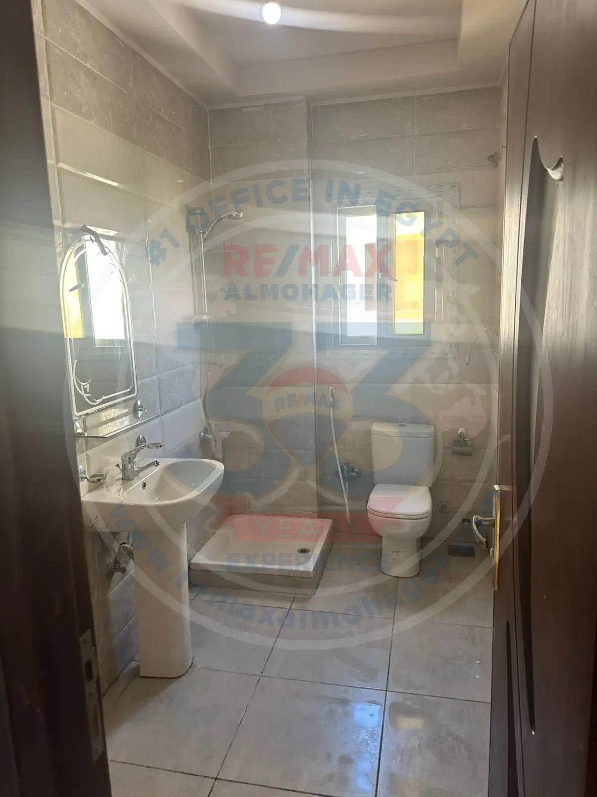 Apartments for rent in West Arabella