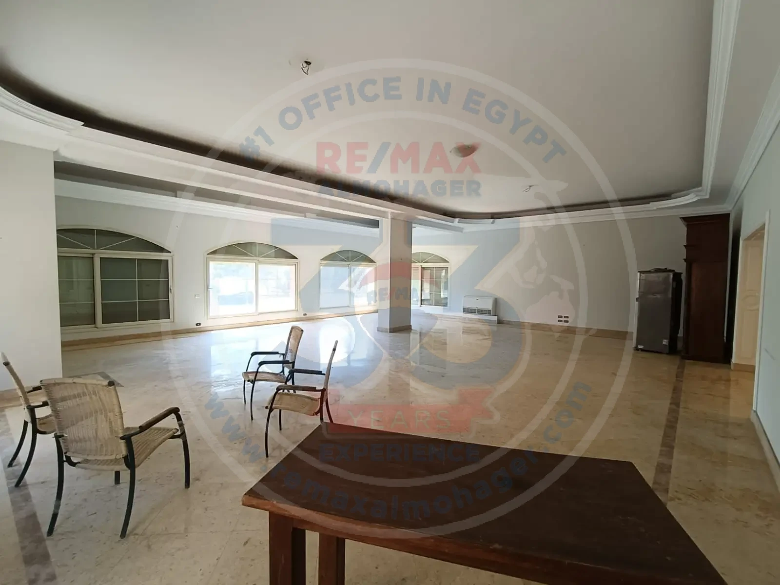 Apartment for rent in West Golf, great location