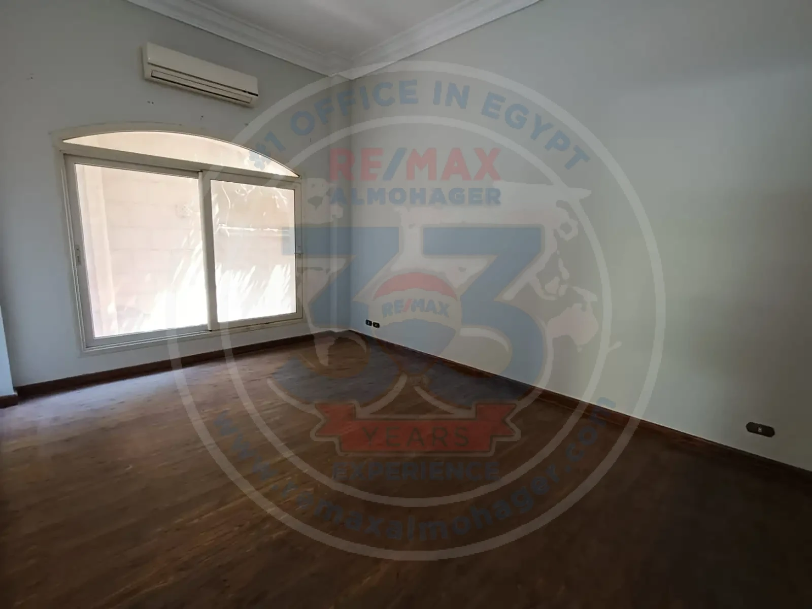300 sqm apartment for rent in Fifth Settlement, West Golf