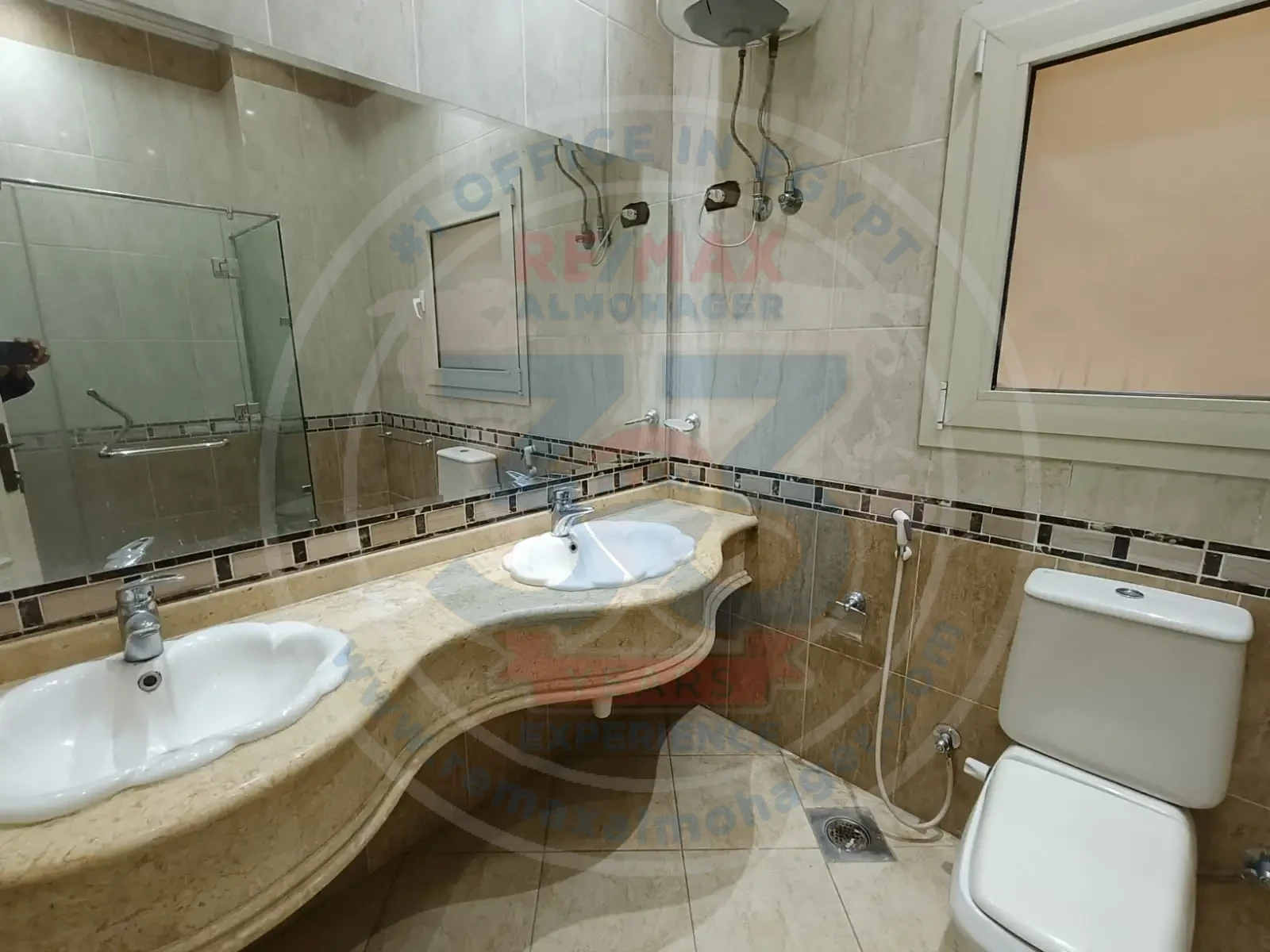 300 sqm apartment for rent in Fifth Settlement, West Golf