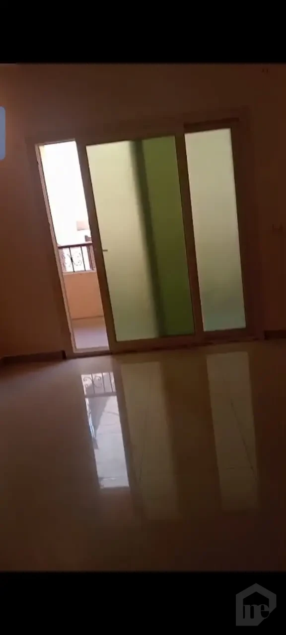 Apartment for rent in West Arabella