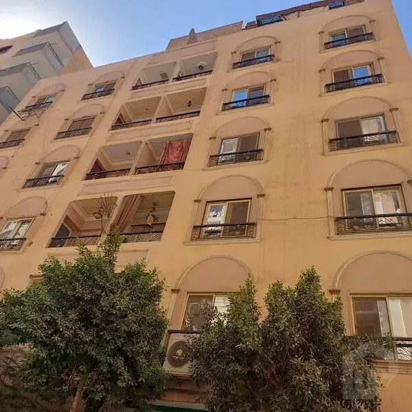 Apartment in a prime location in Al-Nahda, Al-Quds Al-Sharif Street