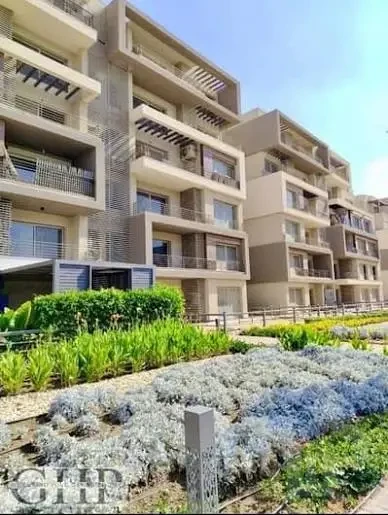 شقة للبيع بكليو بالم هيلز القاهرة الجديدة – Lagoon View