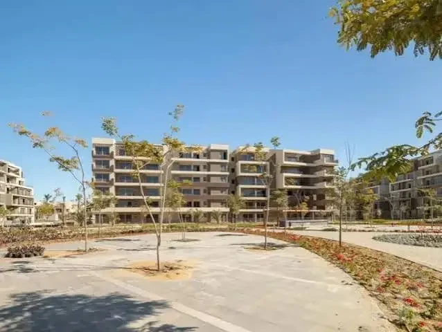 شقة متشطبة بالكامل للبيع في كليو – بالم هيلز القاهرة الجديدة