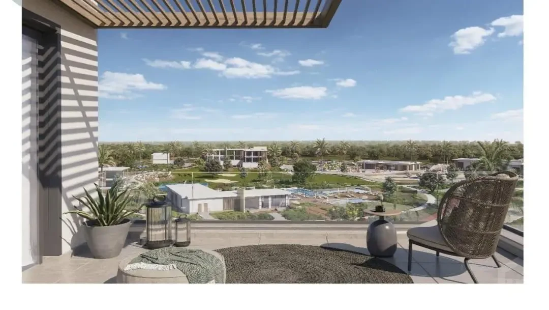 Green landscape surrounding an apartment for sale in Hyde Park