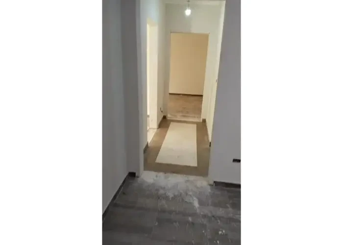 وحده للبيع