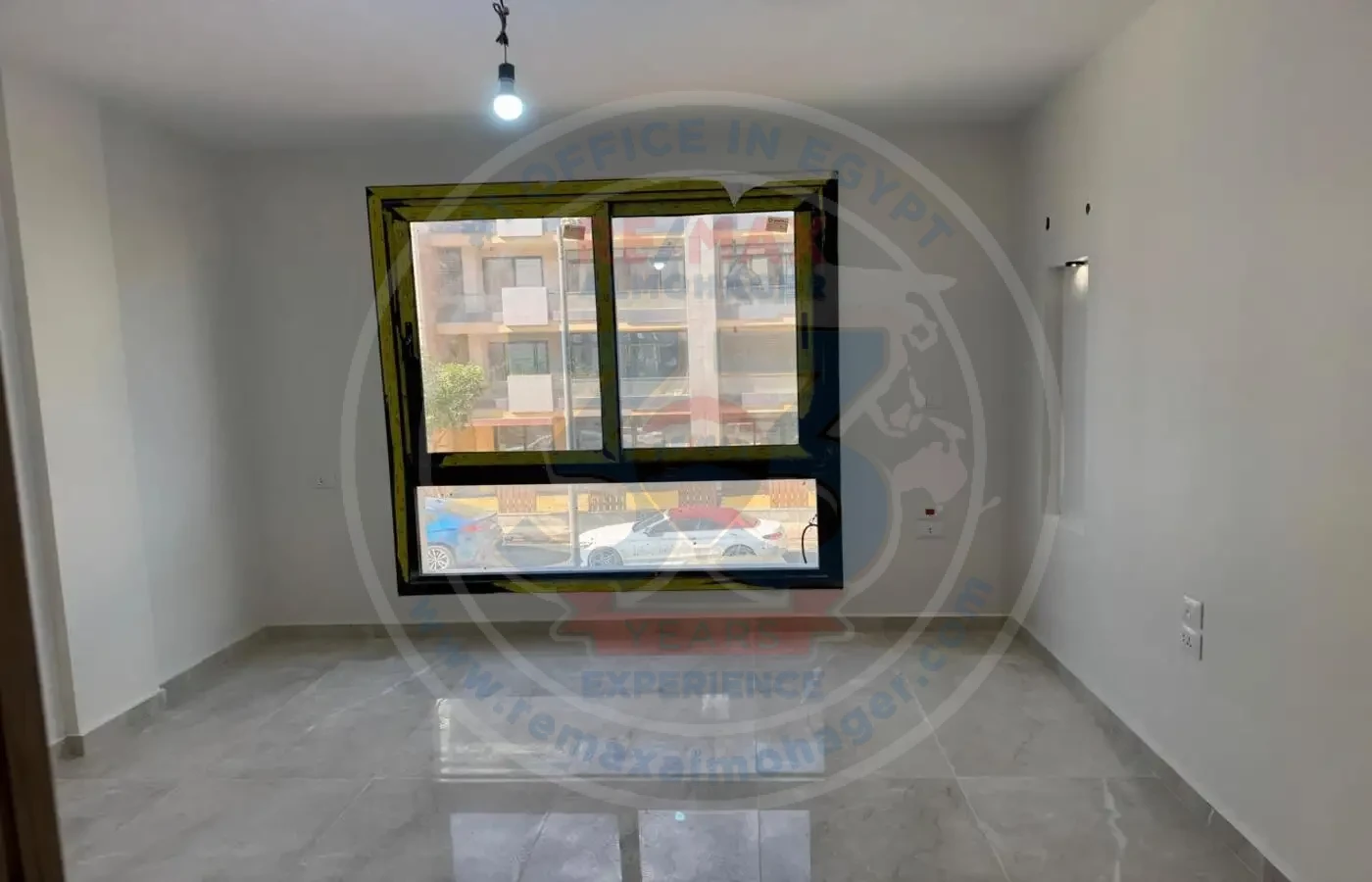 Apartment for sale in Azad Compound