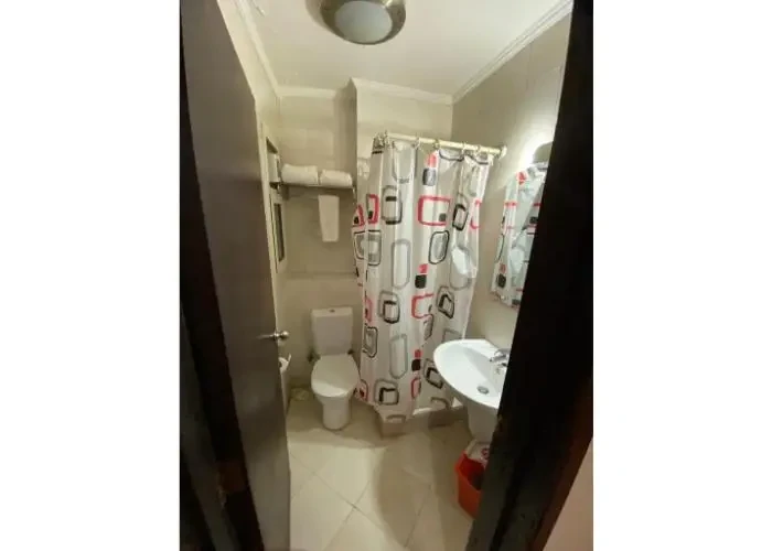شاليه للبيع غرفتين في العين السخنه