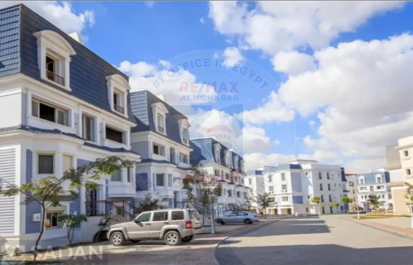 Apartment for sale in Eleva Mountain View Compound