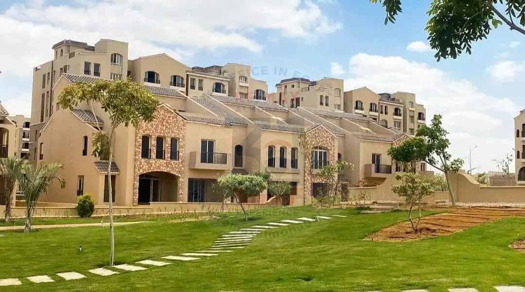شقة للبيع في كمبوند فيفث سكوير بالتجمع الخامس164م