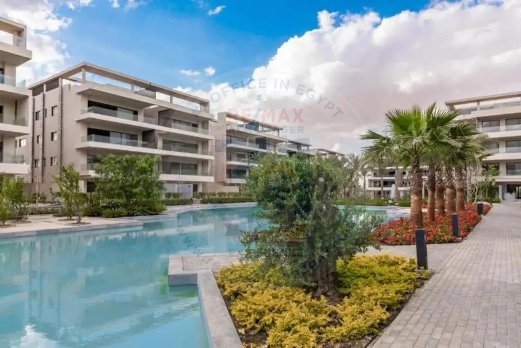 Apartment for sale in Lake View Residence 2 Compound