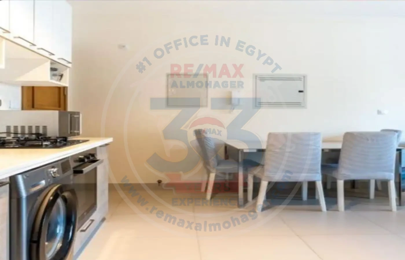 Apartment for sale in Marassi Marina 75 sqm elegant dining area