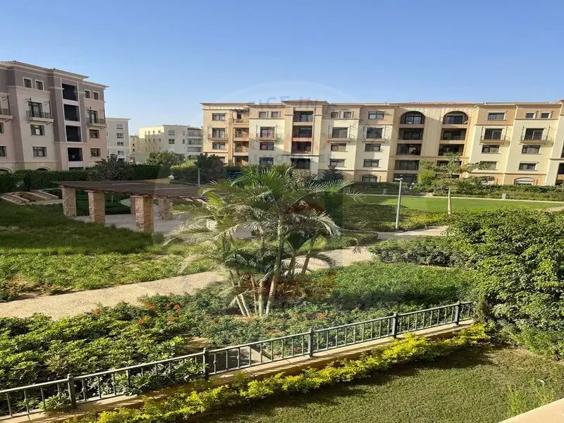 Super Luxe apartment for sale, 3 rooms, in Mivida Compound