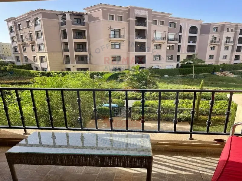 200 sqm fully finished apartment for sale in Mivida, 3 rooms, excellent view