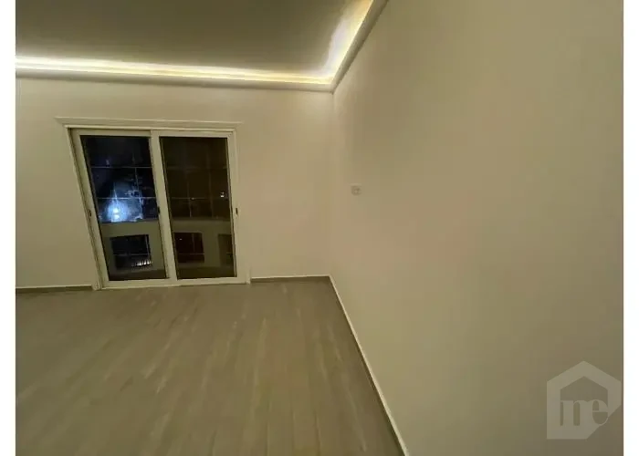 Apartment For Sale In Mountain View Hyde Park