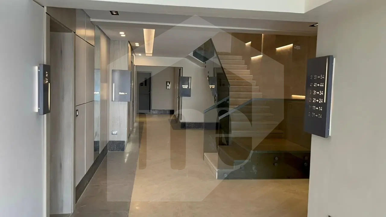 Apartment for sale in Palm Hills New Cairo, 200 square meters with very prime location
