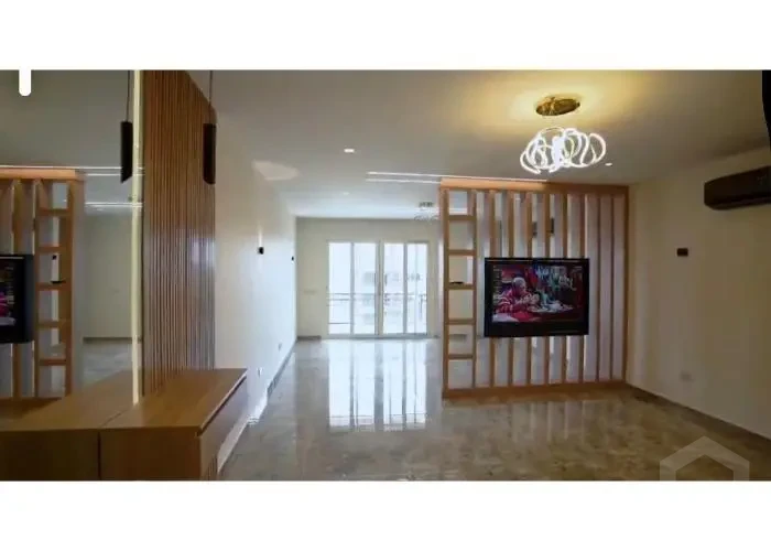 شقه للبيع
