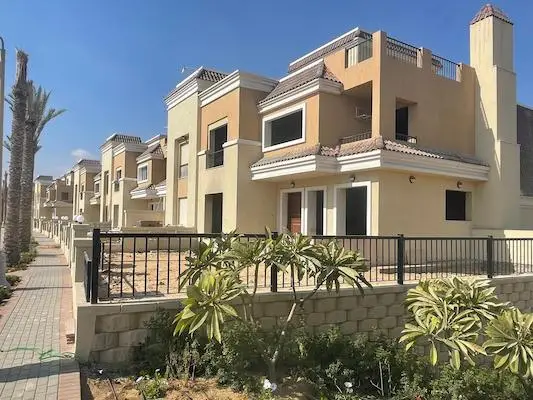 شقة للبيع فى كومباوند ساراي القاهرة الجديدة