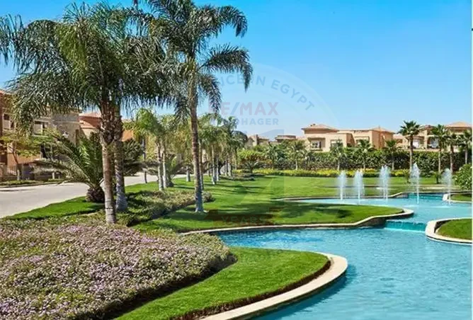 Apartment for sale in Swan Lake Residence, New Cairo, 150 square meters