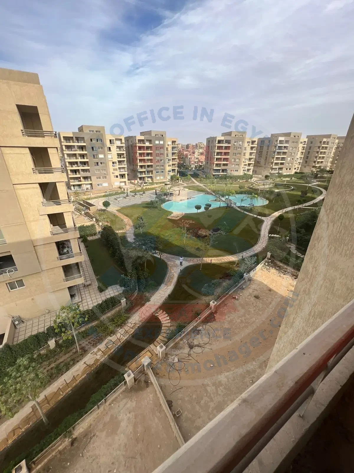 Apartment for sale in The Square Compound