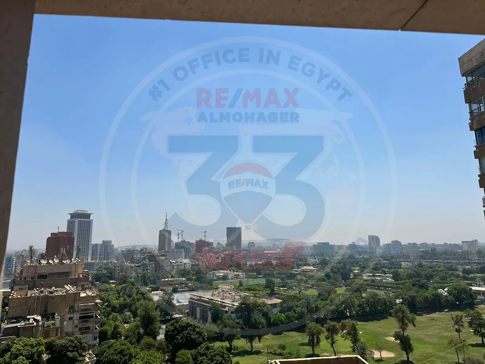 Apartment for sale in Zamalek neighborhood, view of the fish garden