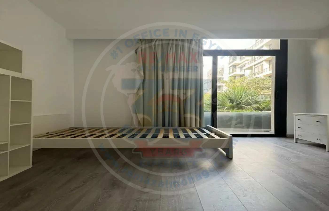 Bright bedroom in Waterway 1 apartment for sale