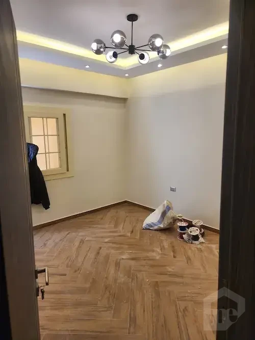 شقه للبيع في اللوتس الشماليه
