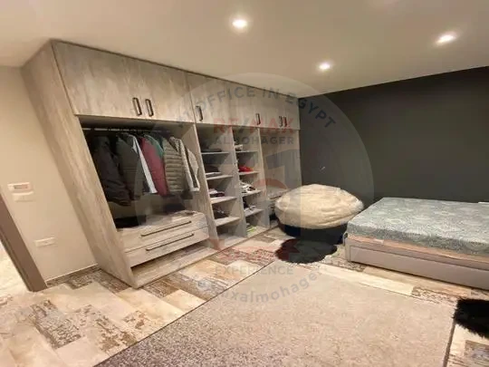 Apartment for sale, ready to move in, in Galleria Moon Valley Compound, New Cairo