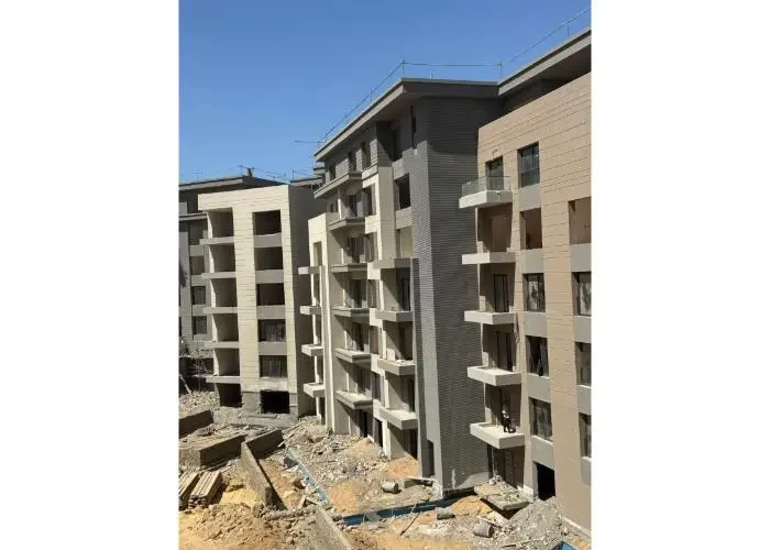 Vertical perspective of an apartment for sale in Swan Lake compound