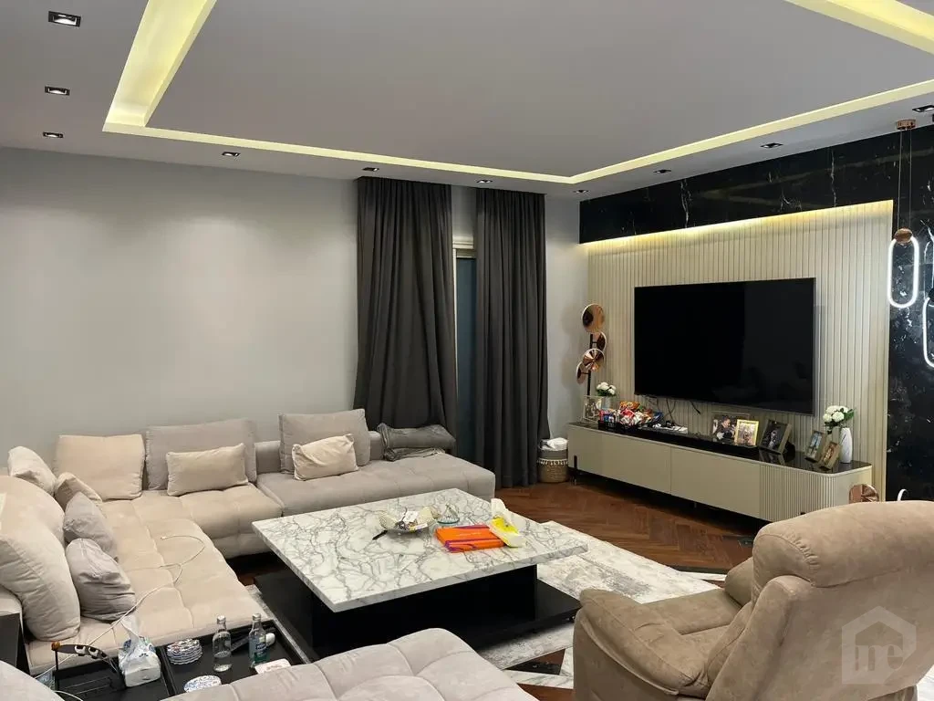 Apartment for sale in Dokki elegant living area with modern design in 530 sqm apartment