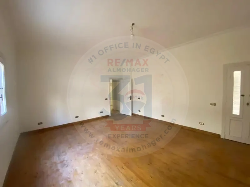 Unfurnished flat for rent 5th Settlement