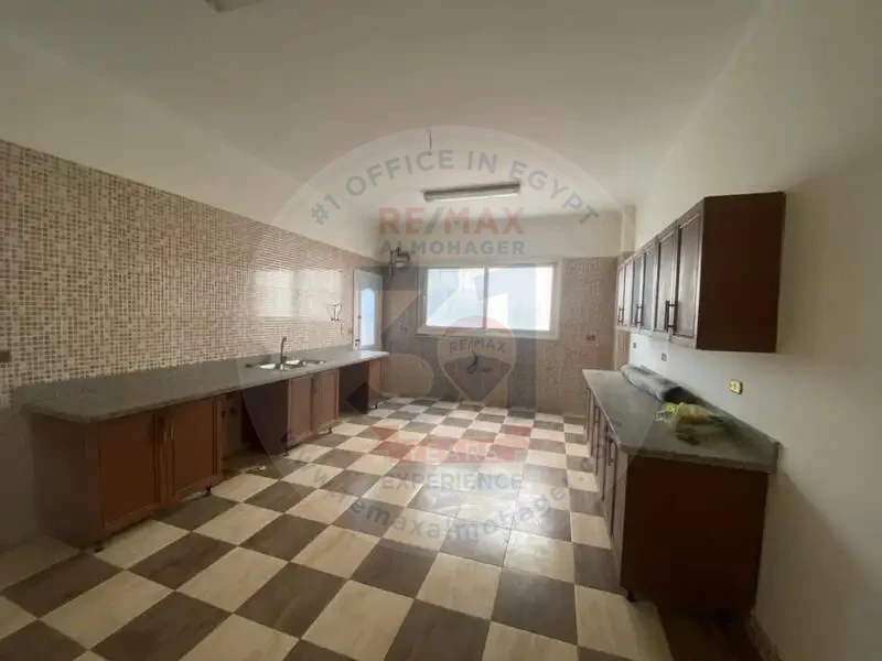 Family-friendly apartment 5th Settlement