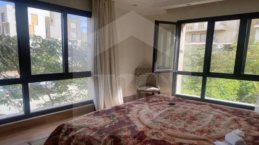 Duplex for rent in Eastown 480 m with 100 m garden