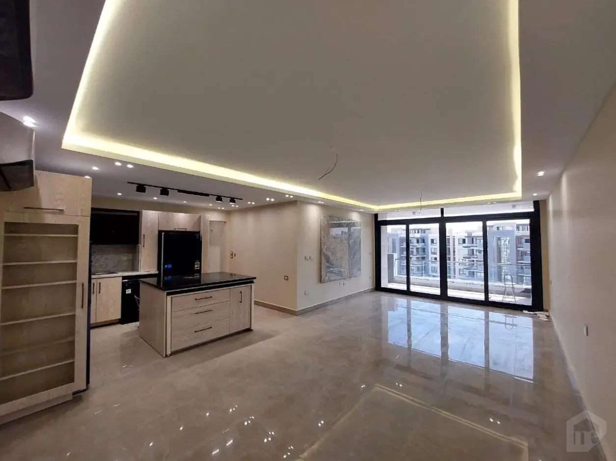 Duplex for rent in Azad New Cairo reception with open kitchen