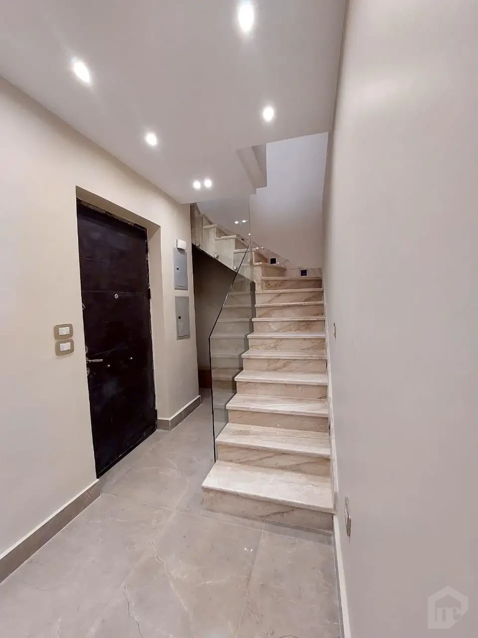 Duplex for rent in Azad New Cairo internal marble staircase