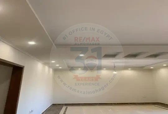 For rent in Andalusia, Fifth Settlement, apartment 180 m