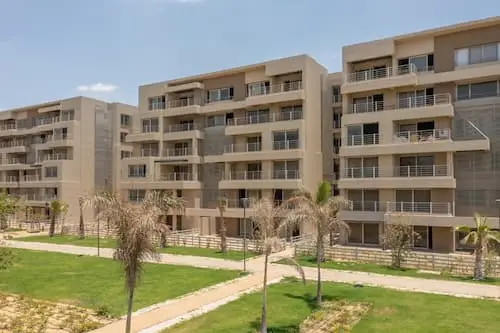 apartment for sale at palm hills new cairo with big space