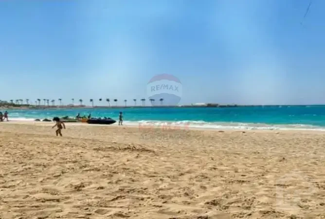 شاليه 2 Bedrooms للبيع 🏖️ مقدم مميز + استكمال الأقساط