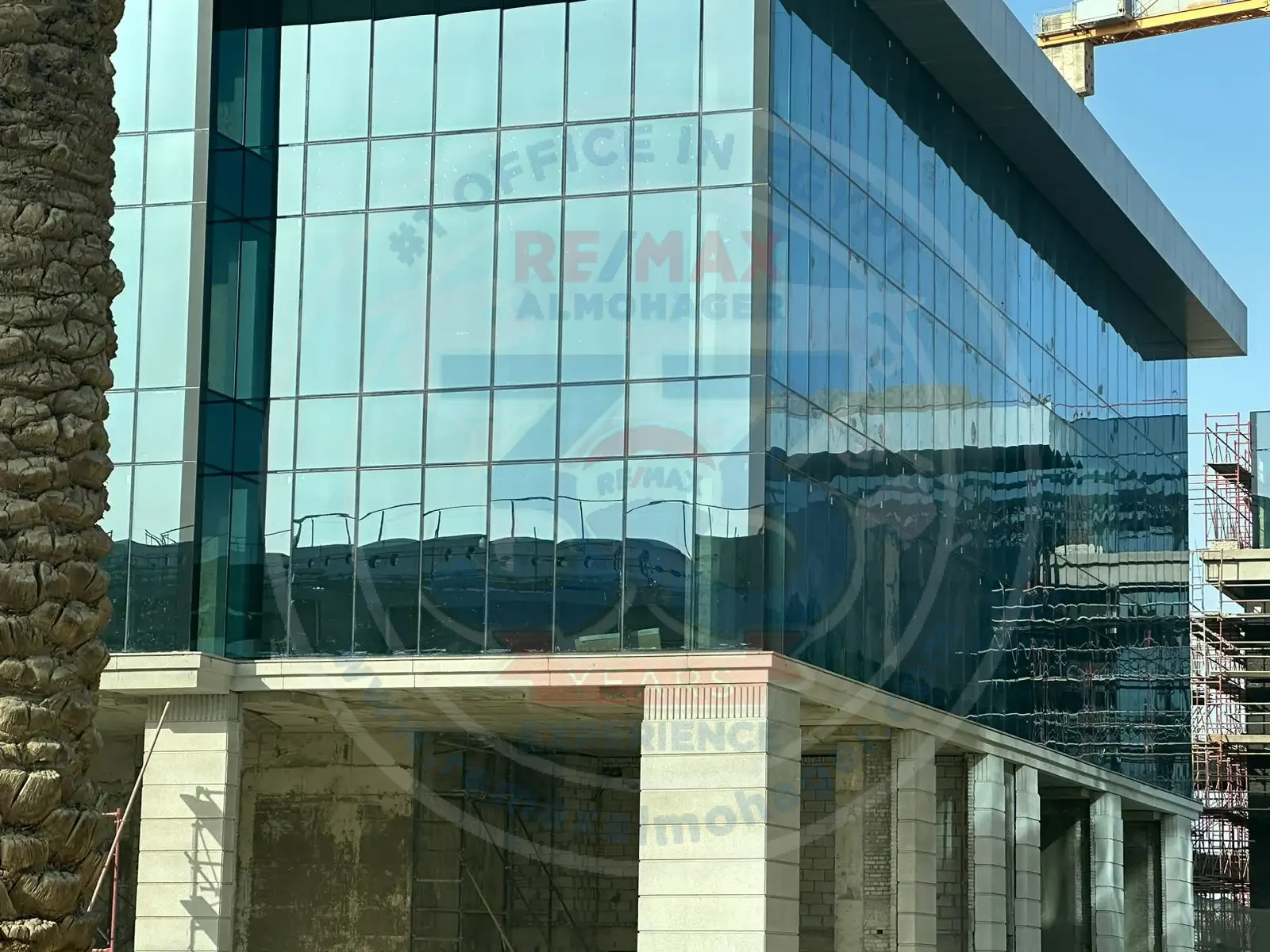 Shop for sale near AUC with panoramic facade