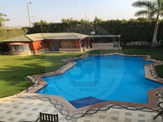 Villa for sale in Tara Compound private swimming pool and spacious garden in Sheikh Zayed