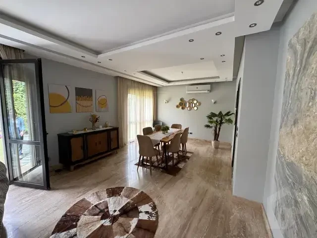 Fully Furnished Duplex with Private Garden – Eastown