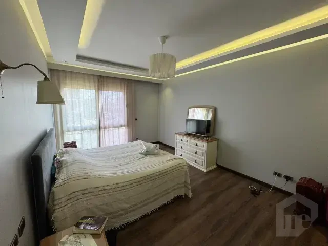 Fully Furnished Duplex with Private Garden – Eastown