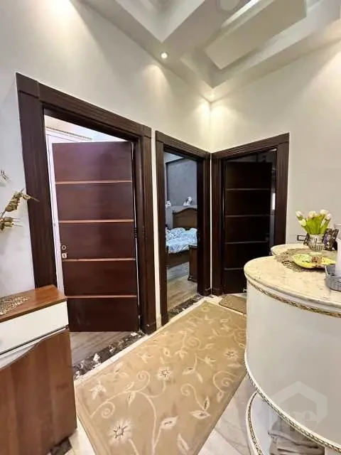 دوبلكس للبيع بحديقة خاصة