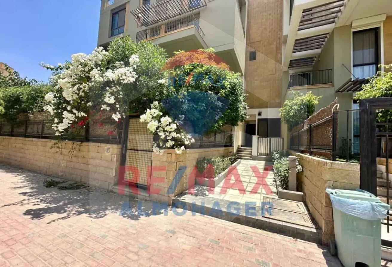 Corner Upper Duplex with Penthouse for Sale | Westown Prime Location