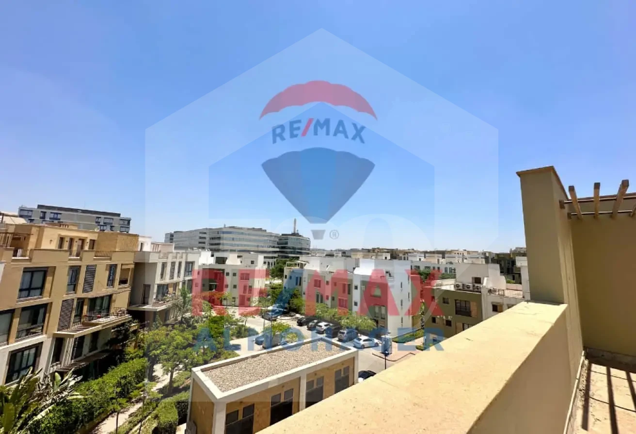 Prime Corner Upper Duplex for Sale | Nice Views | Westown
