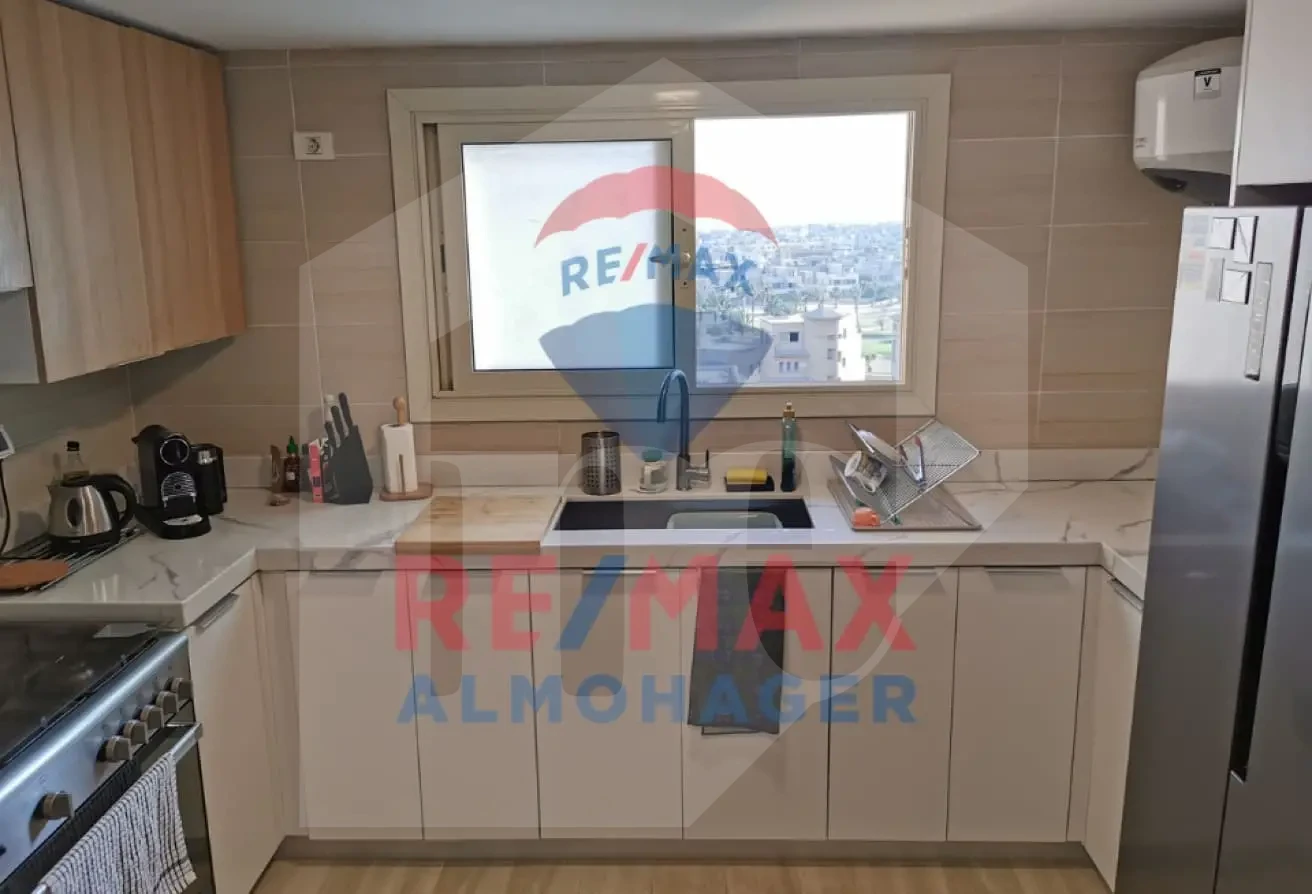 Super Lux Penthouse for Rent at Amberville New Giza with Ideal Palm Hills Golf Views