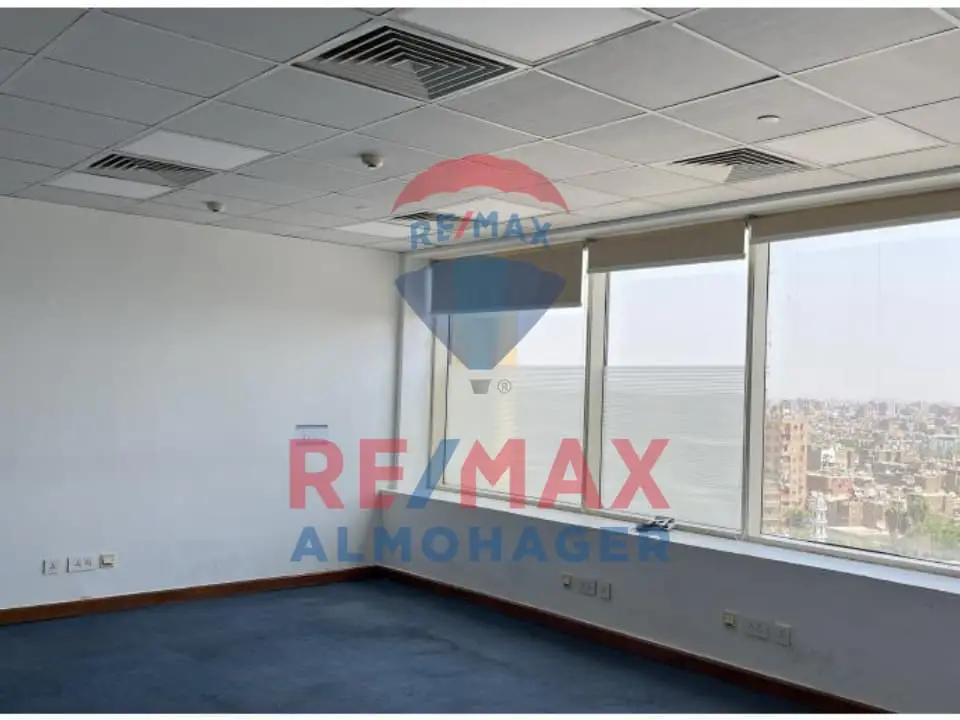 or ( Rent ) , 6 Unique Offices at Down Town Cairo , Egypt