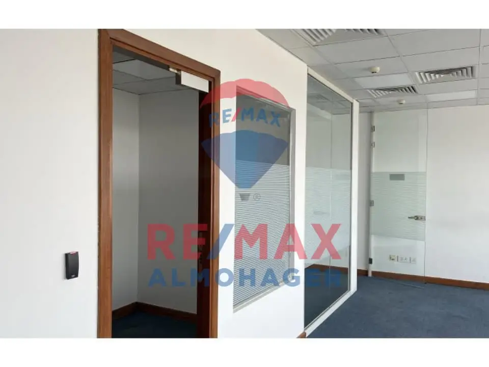 or ( Rent ) , 6 Unique Offices at Down Town Cairo , Egypt