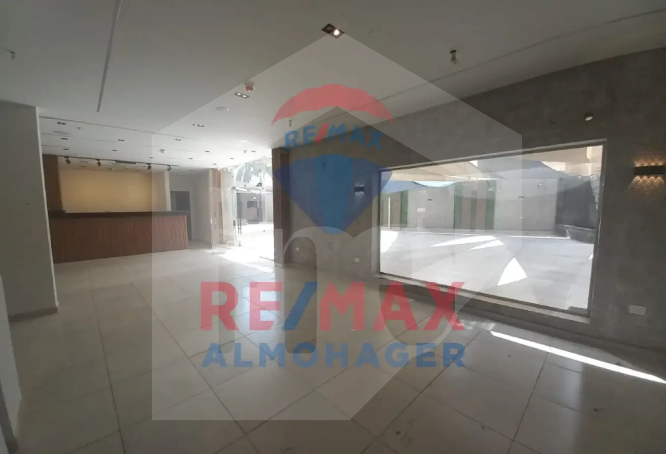 Commercial Space: Café & Restaurant for Rent - Mehwar Gamal Abdel Naser October, Turnkey Ready